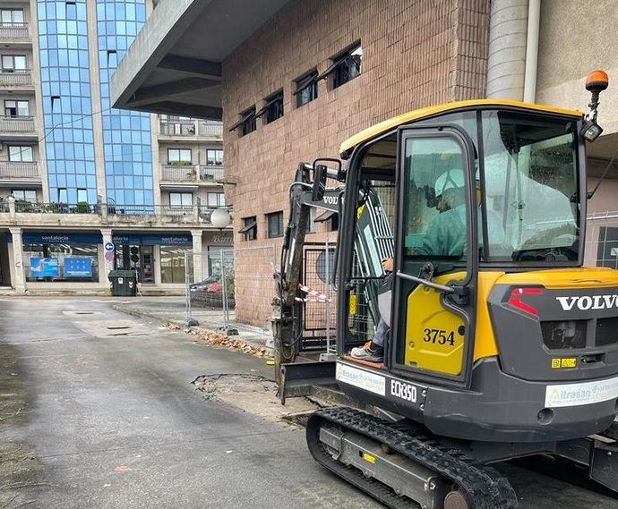 Comienzan las obras en la estación de autobuses de Ponteareas