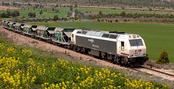 Renfe Mercancías ahorró a la sociedad 350 millones de euros 