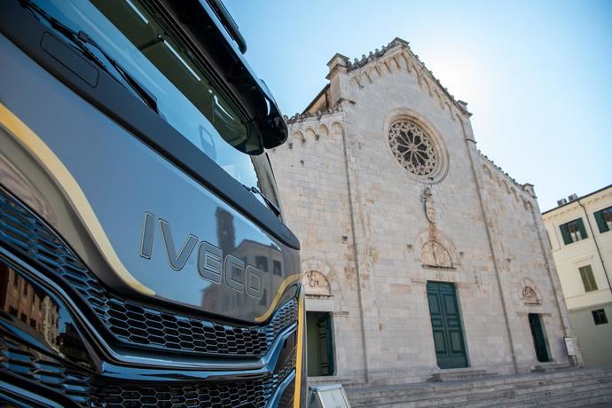 Iveco recibe el Premio Internacional Barsanti e Matteucci en su 50 aniversario