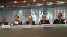 Presentación del informe en la ESADE.