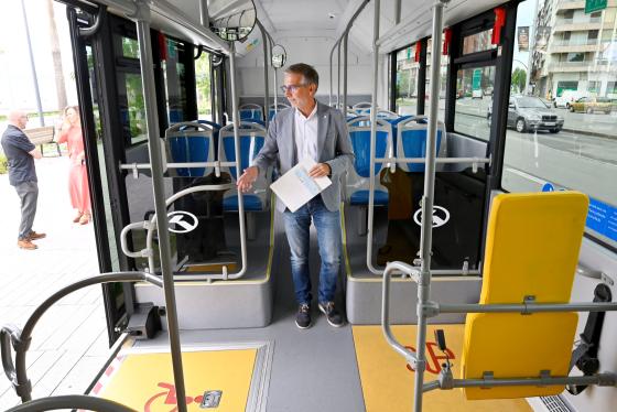 Dos nuevos autobuses 100% eléctricos, cero emisiones, operaran en Santander