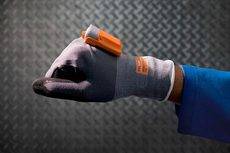 La compañía DB Schenker desarrolla su guante inteligente ProGlove