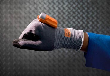 La compañía DB Schenker desarrolla su guante inteligente ProGlove