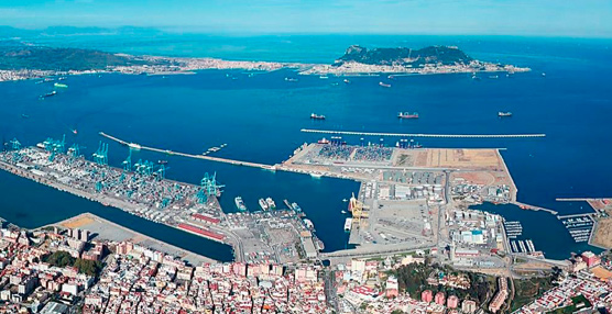 Denuncia de la CETM ante los retrasos en el Puerto de Algeciras