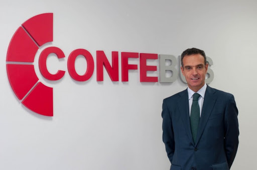 Rafael Barbadillo es el presidente de la asociación Confebus.
