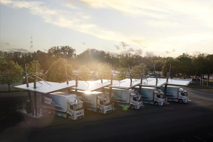 Daimler Truck lanzará en Europa su propia red de carga semipública para camiones eléctricos