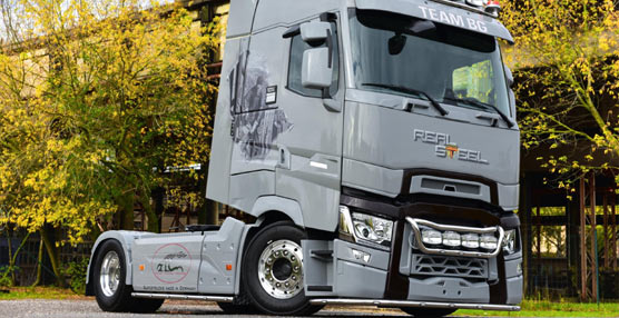 El Renault Trucks T personalizado en directo en la IAA, a rodar