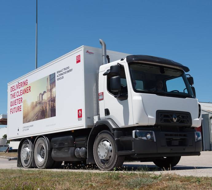 Renault Trucks muestra gama de vehículos de gas natural en la SITL