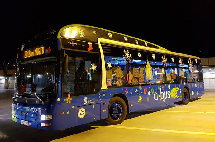 Dbus participa en la cabalgata de reyes magos