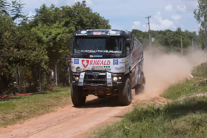 Renault Trucks y MKR, participan juntos en el Rally Dakar en su edición 2017