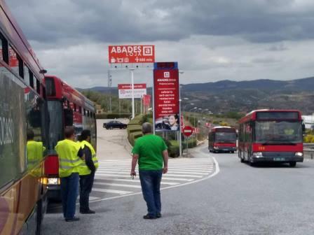 Los autobuses donados para el pueblo saharaui.