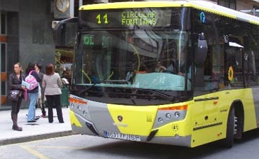 Santiago integrará un nuevo servicio de autobús urbano