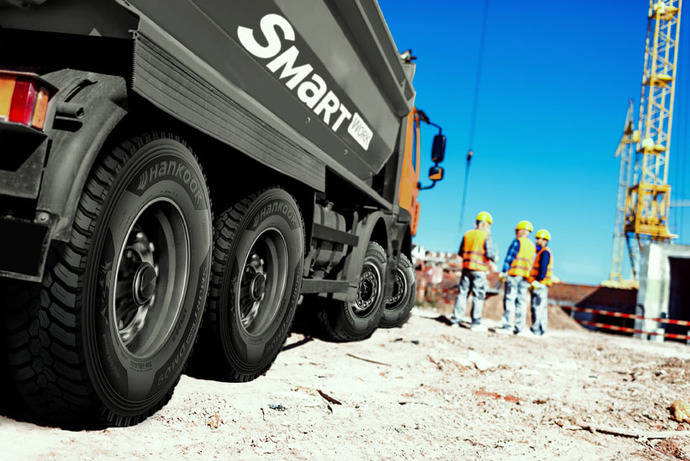 Scania equipa a sus nuevos vehículos de construcción con neumáticos Hankook