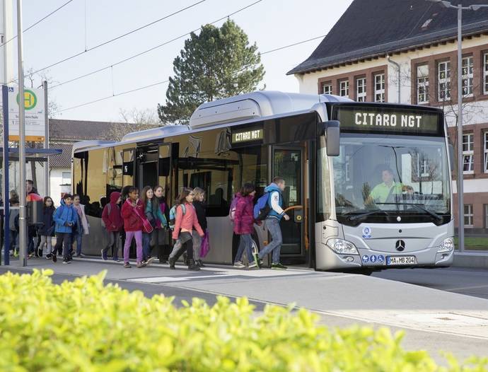 La EMT de Madrid ordena 82 autobuses de gas natural a Mercedes-Benz