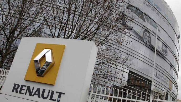 El Consejo de Administración de Renault estudia fusión con Fiat