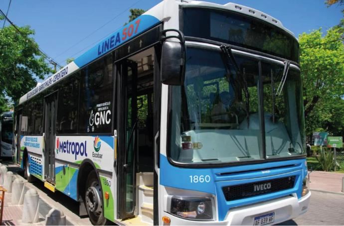 Iveco inicia una prueba de su autobús de GNC en Buenos Aires