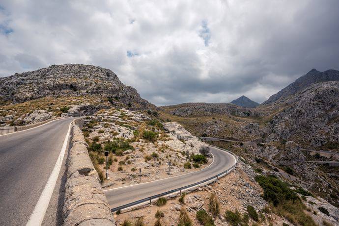 Suspensión de la prohibición de circulación de vehículos de combustión en Baleares 