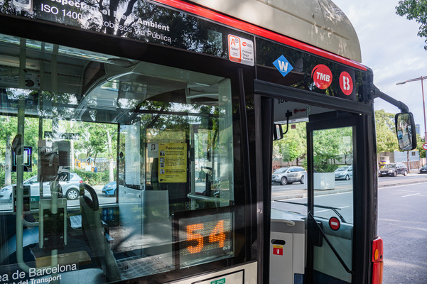 Buspas y Hayden AI, ganadoras del reto de innovación urbana lanzado por TMB