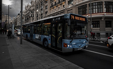 Un laboratorio madrileño insta a proteger de Covid el transporte público