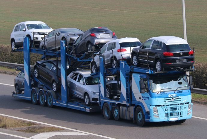 La Asamblea de transportistas de portavehículos llega a varios acuerdos