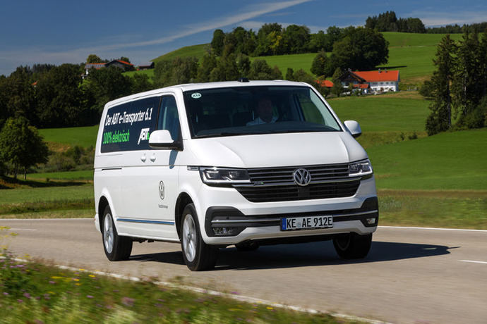 Con el T7 Multivan y el ID. Buzz, Volkswagen se ha reinventado