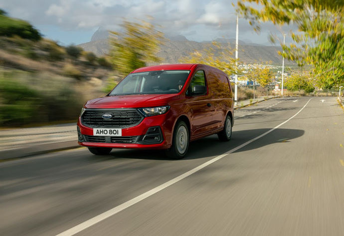 Ford Pro desvela la nueva Transit Connect con propulsión PHEV