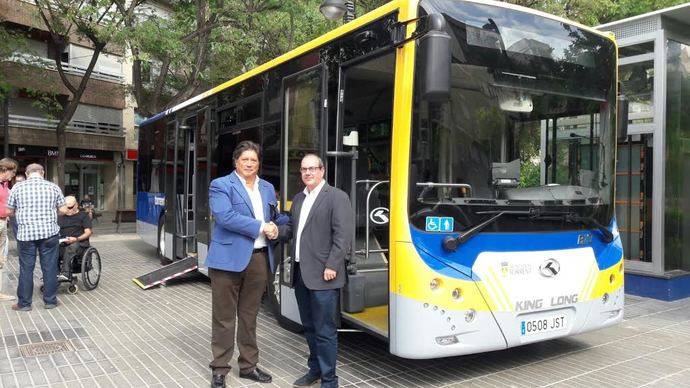 Grupo Transvía adquiere un King Long B10 de Veinbus
