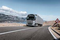 Volvo FH con I-Save.