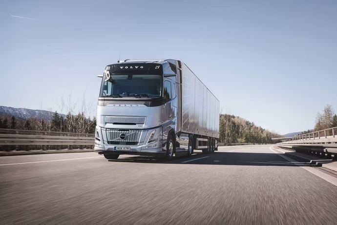 El Volvo FH Aero, elegido ganador del premio Green Truck 2025