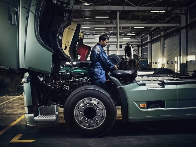 Volvo Trucks presenta su nueva Campaña de Mantenimiento 2017