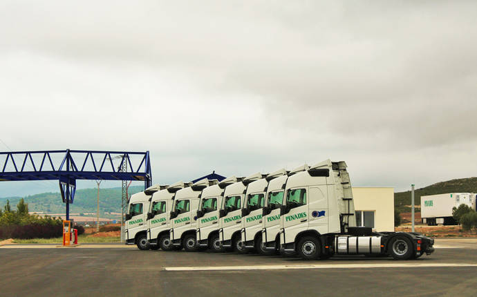 Transportes Penades e Hijos adquiere ocho Volvo FH 500T