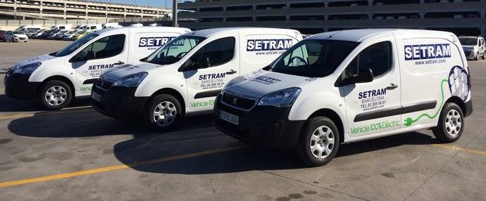 Setram incorpora vehículos eléctricos al puerto de Barcelona