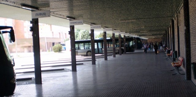Palencia y Castilla y León renuevan convenio de mejora transporte viajeros